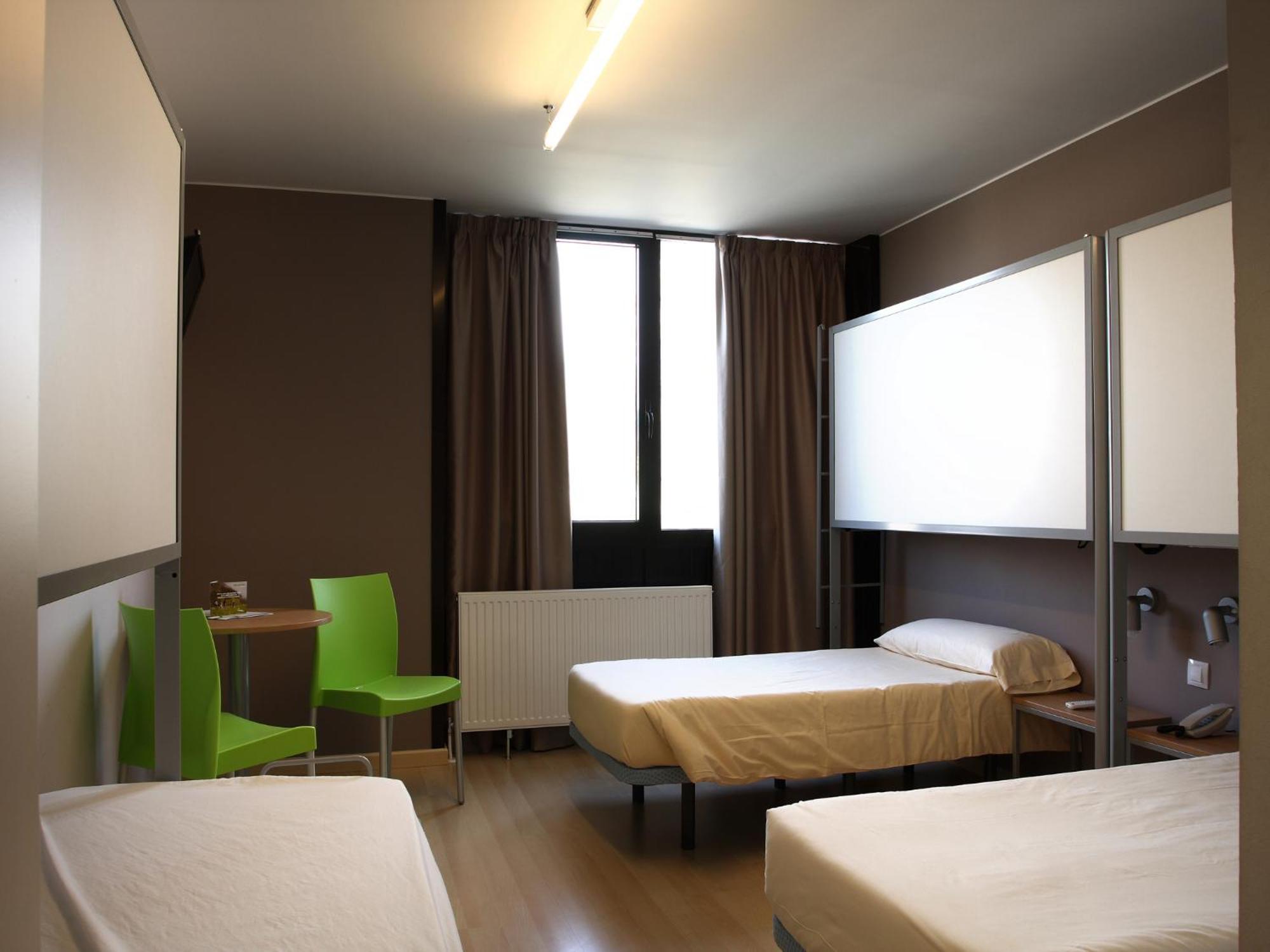 Triple Room,22592316:JPEG